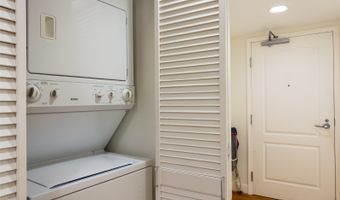 1314 Kalakaua Ave 311, Honolulu, HI 96826