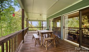479 Old Dummy Line Rd, Balsam, NC 28707