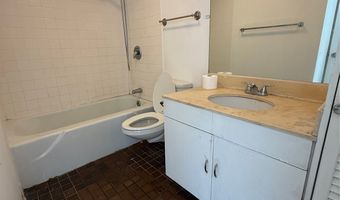 555 University Ave 1904, Honolulu, HI 96826