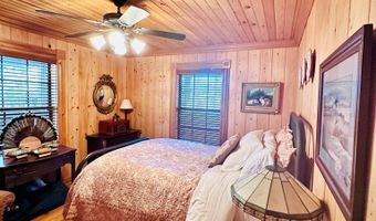 1651 Linden Rd, Apalachicola, FL 32320