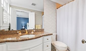 19 Defenders Row 19, Newport, RI 02840