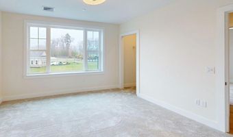 4 Longview Dr 208, Atkinson, NH 03811
