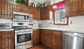 12820 S Blossom Dr, Alsip, IL 60803