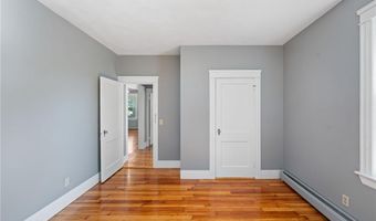 30 Alabama Ave, Warwick, RI 02888