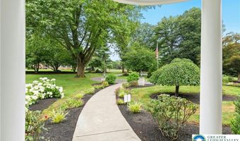 2458 Riverbend Rd, Allentown, PA 18103