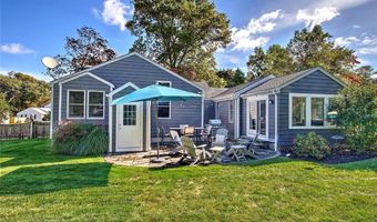 6 Kenmore Ct, Barrington, RI 02806