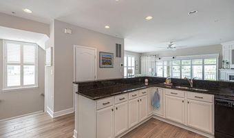 10900 HOLYSTONE Ln 301, Berlin, MD 21811