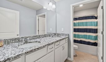 2610 13th Ave SE, Altoona, IA 50009
