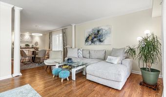 1405 E Central Rd 222C, Arlington Heights, IL 60005