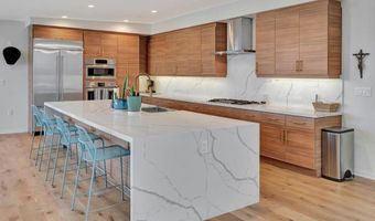 3097 Madison St 402, Carlsbad, CA 92008