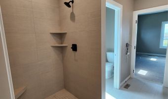 2912 NW Fairfield Ct, Ankeny, IA 50023