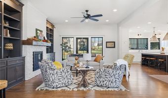 1210 Signal Lake Ct, Baldwin City, KS 66006