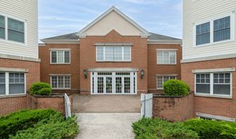 67 Southwick Ct 67, Cheshire, CT 06410