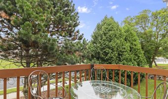 17 Springfield Ct, Madison, WI 53719
