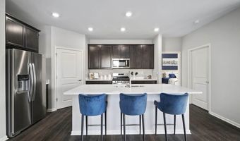2621 HARNISH Dr, Algonquin, IL 60102
