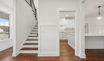 3511 Hawks Creek Dr, Apison, TN 37302