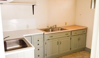 308 NW Ave B 308-312, Andrews, TX 79714