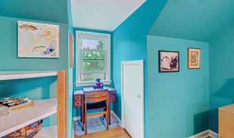 818 Ottawa Trl, Madison, WI 53711