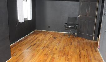 2315 Brown St, Alton, IL 62002