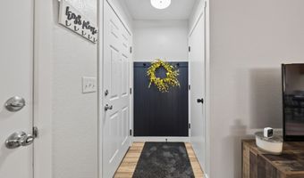 2555 Lupine St, Anderson, CA 96007