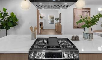 3682 Buckingham Rd, Los Angeles, CA 90016
