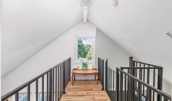 222 Alturas Rd, Alloway, NJ 07422