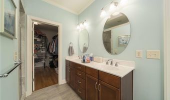 153 Caudle Meadows Dr, Advance, NC 27006