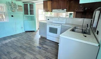 710 N Jackson St, Andrews, IN 46702