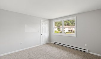742 Daniel Shays Hwy 1F, Athol, MA 01331