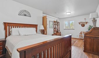 18977 Black Angus Ln, Belle Fourche, SD 57717