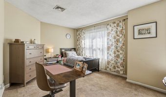 465 Wolcott St 3, Bristol, CT 06010