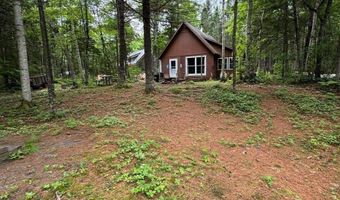 6 Maple Dr, Abbot, ME 04406