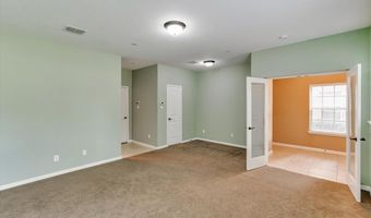 3912 Amberwood Dr, Addison, TX 75001