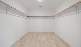 605 Bay Blvd, Bayville, NJ 08721