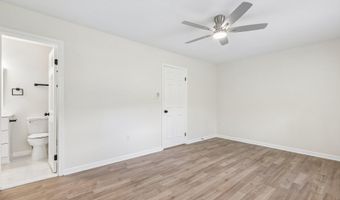 7403 HOUNDSBURY Ct, Alexandria, VA 22315