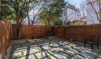 3522 P St NW, Washington, DC 20007