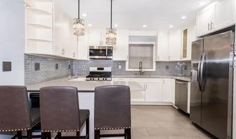 230 AVENUE A 1A, Bayonne, NJ 07002