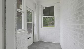 2365 N Stelzer Rd, Columbus, OH 43219