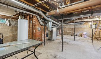 16 Murray St, Augusta, ME 04330