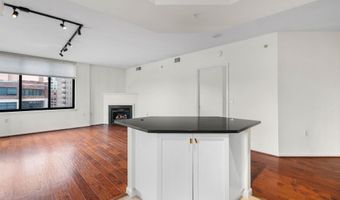 851 N GLEBE Rd 1011, Arlington, VA 22203