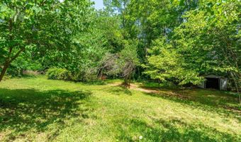 787 Woodlawn Trl, Appomattox, VA 24522
