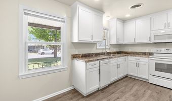 701 NE 2nd St, Andrews, TX 79714