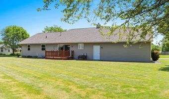W3082 WHITEPINE Drive, Appleton, WI 54915
