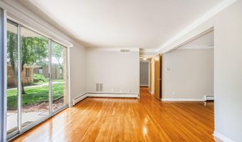 1249 Island Dr 101, Ann Arbor, MI 48105