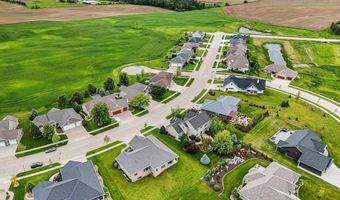 6600 N KUREY Dr, Appleton, WI 54913