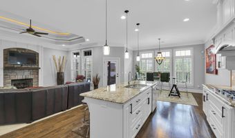 498 Double Bridge Rd, Boiling Springs, SC 29316