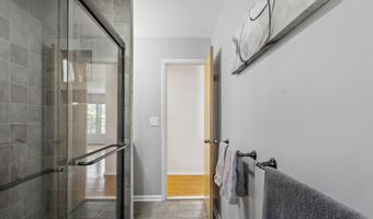 102 Fairlawn Ave, Albany, NY 12203