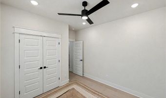 30 Cromer Dr, Bella Vista, AR 72715