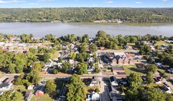 305 Bracken St, Augusta, KY 41002