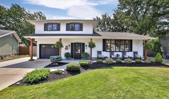 715 Edgewater Dr, Amherst, NY 14228